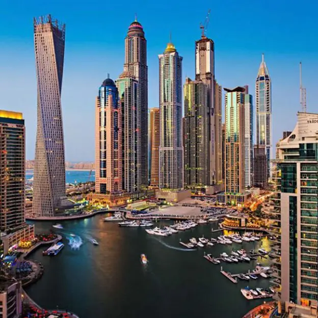 Dubai Marina vs. Downtown Dubai: Which is Right for You?